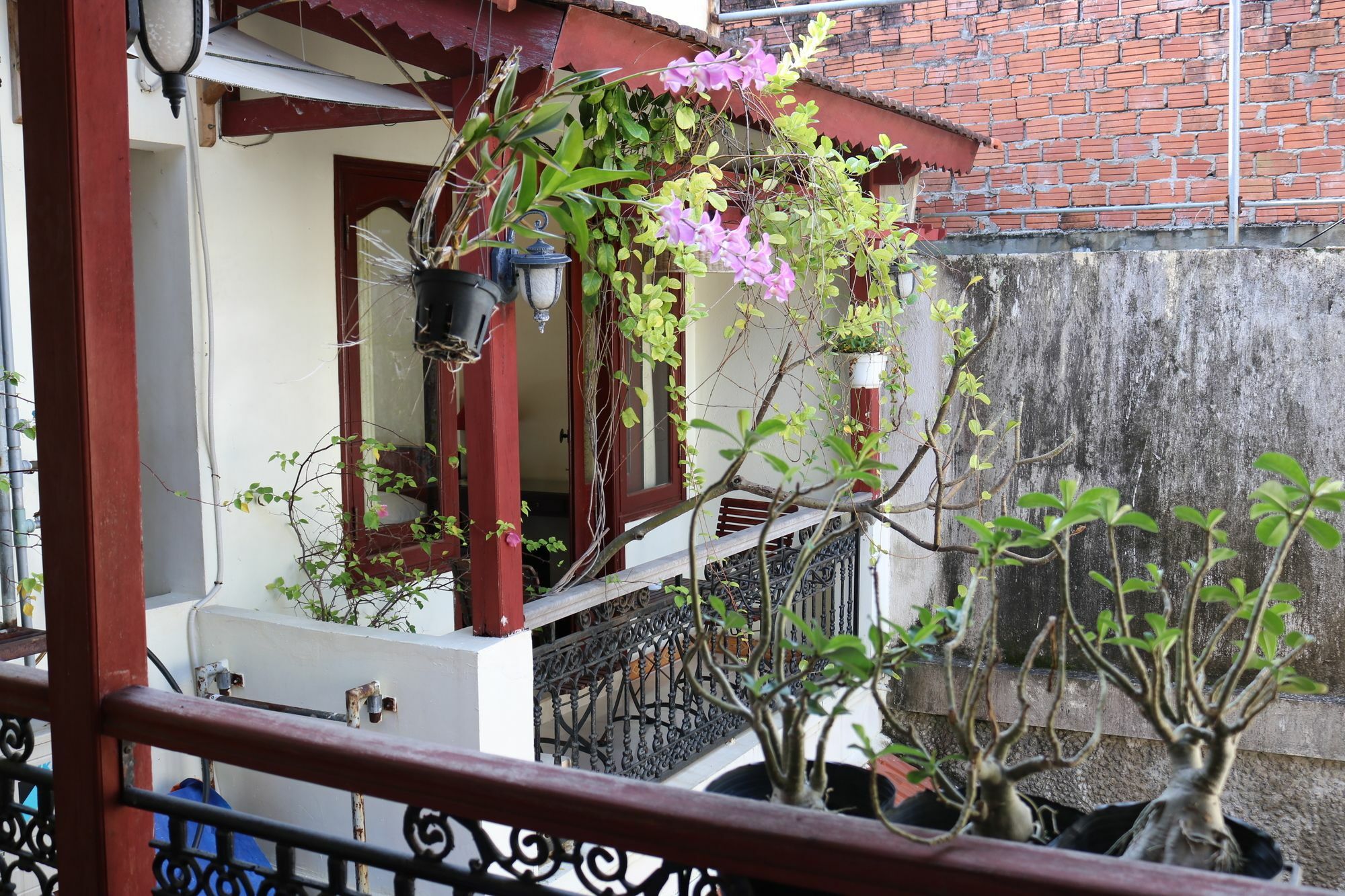 Nhi Trung Hotel ホイアン エクステリア 写真